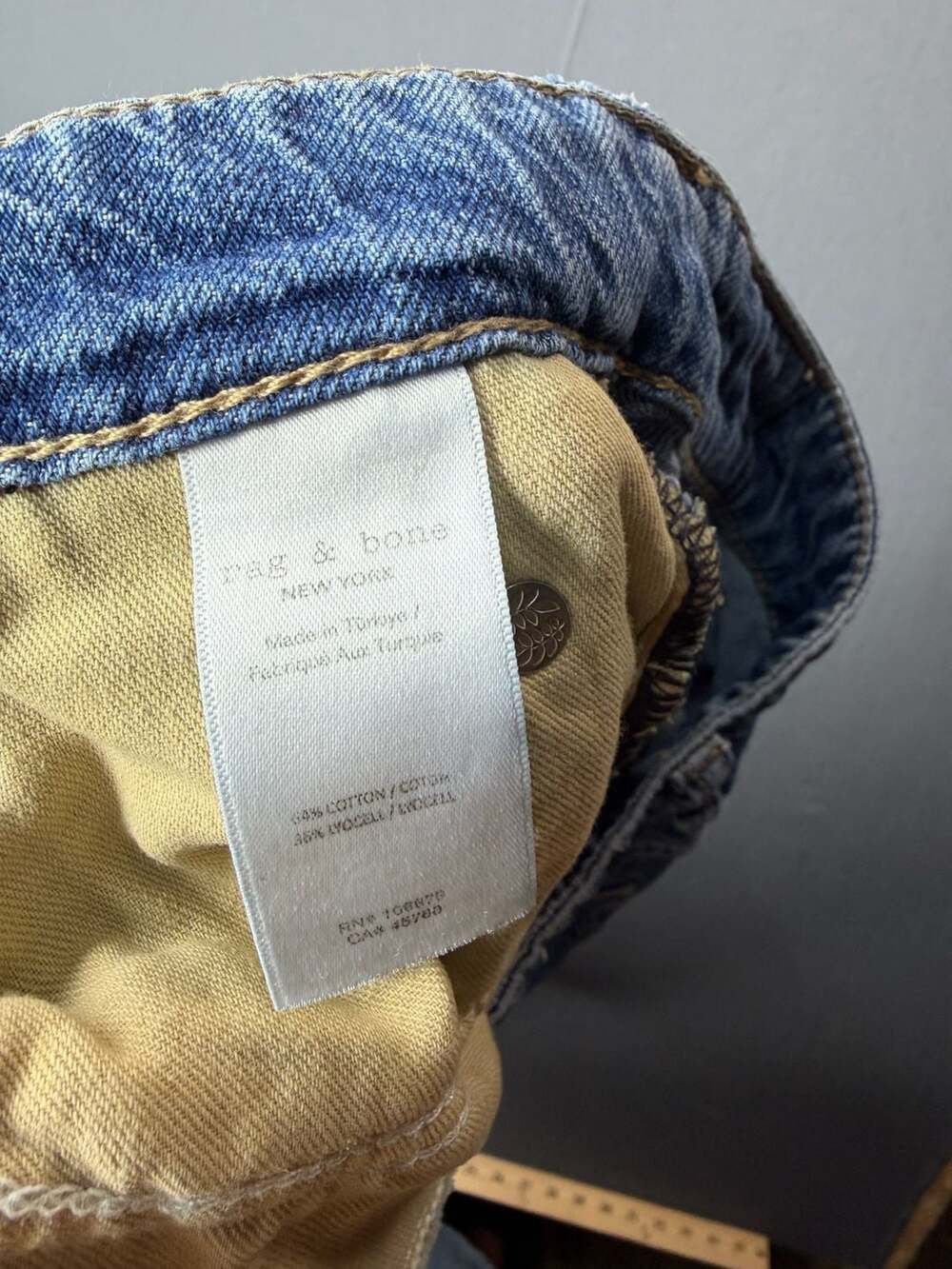 Rag & Bone Dre Low-Rise Baggy Boyfriend Jeans Millerton Size 26 - Picture 5 of 11